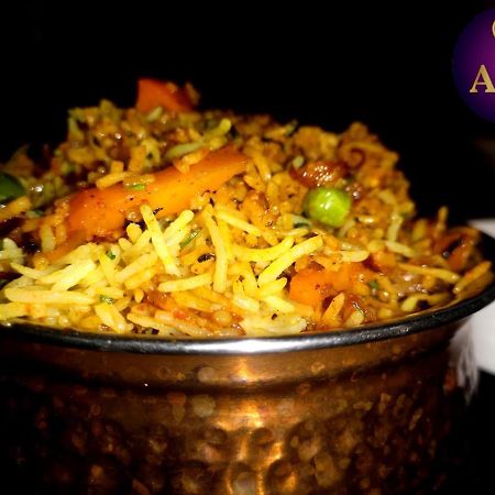 Aum Hotel Puttaparthi Eksteriør bilde
