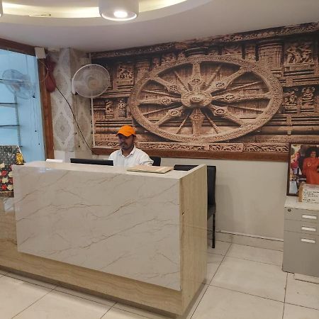 Aum Hotel Puttaparthi Eksteriør bilde