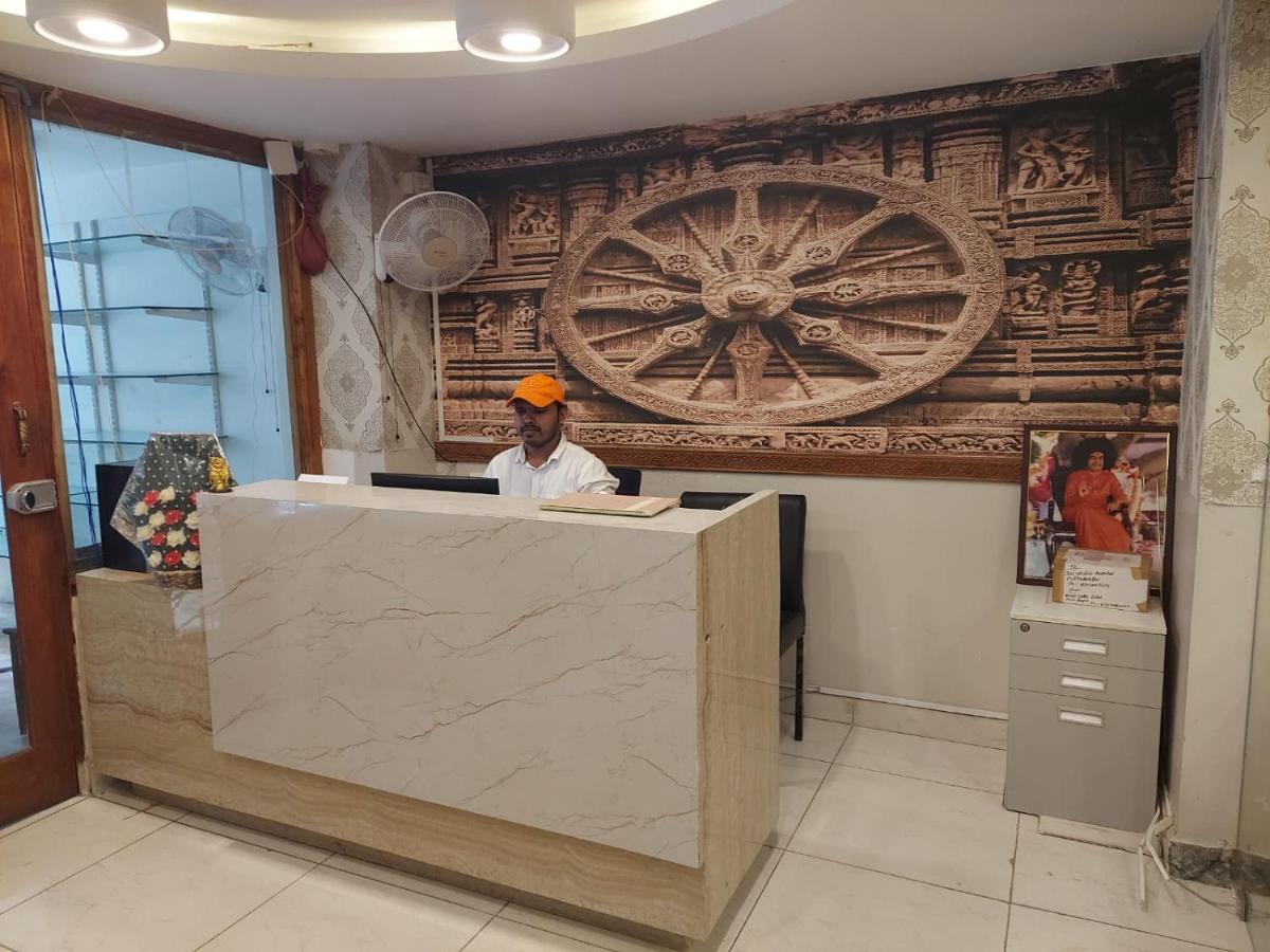 Aum Hotel Puttaparthi Eksteriør bilde