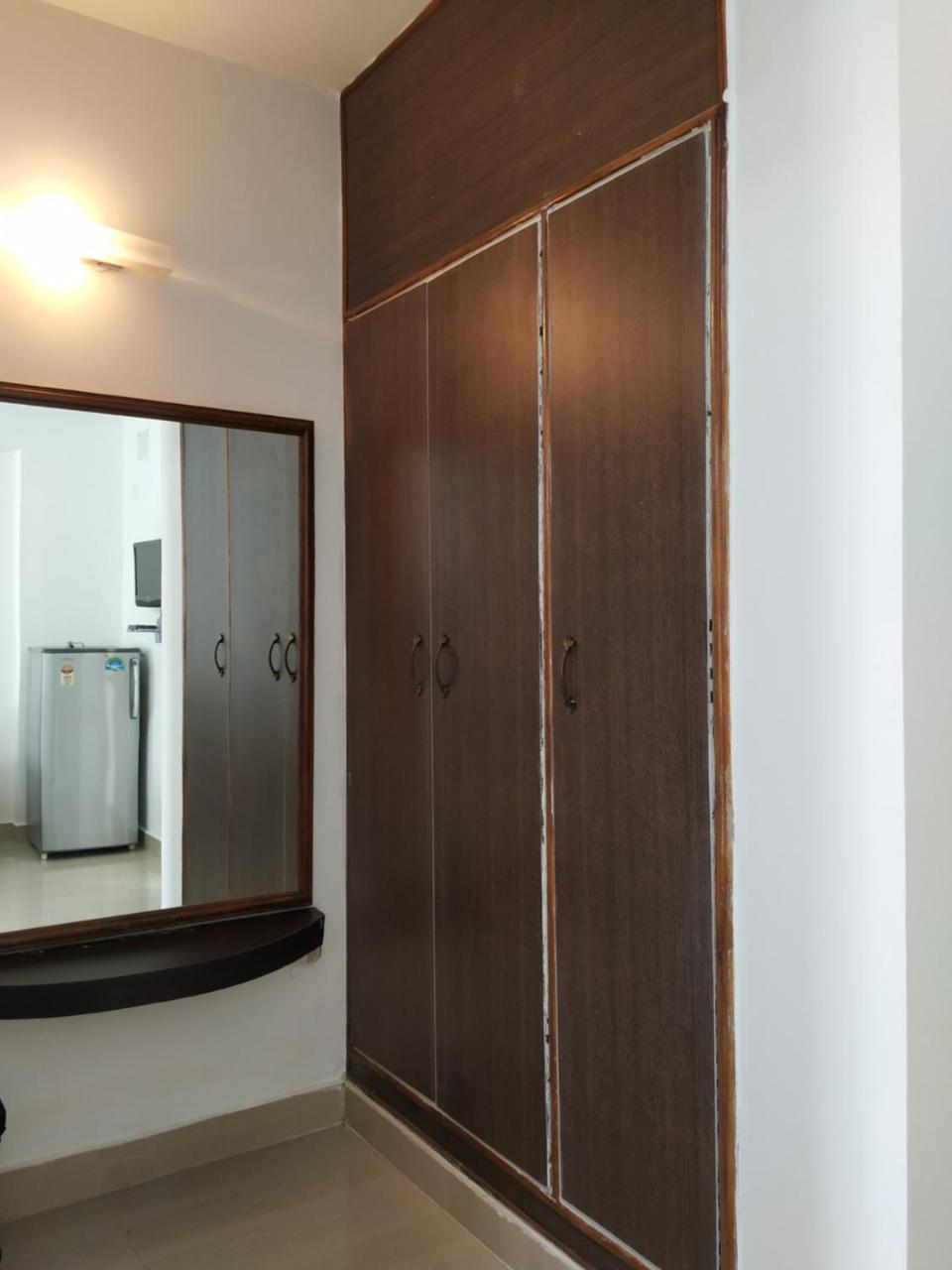 Aum Hotel Puttaparthi Eksteriør bilde